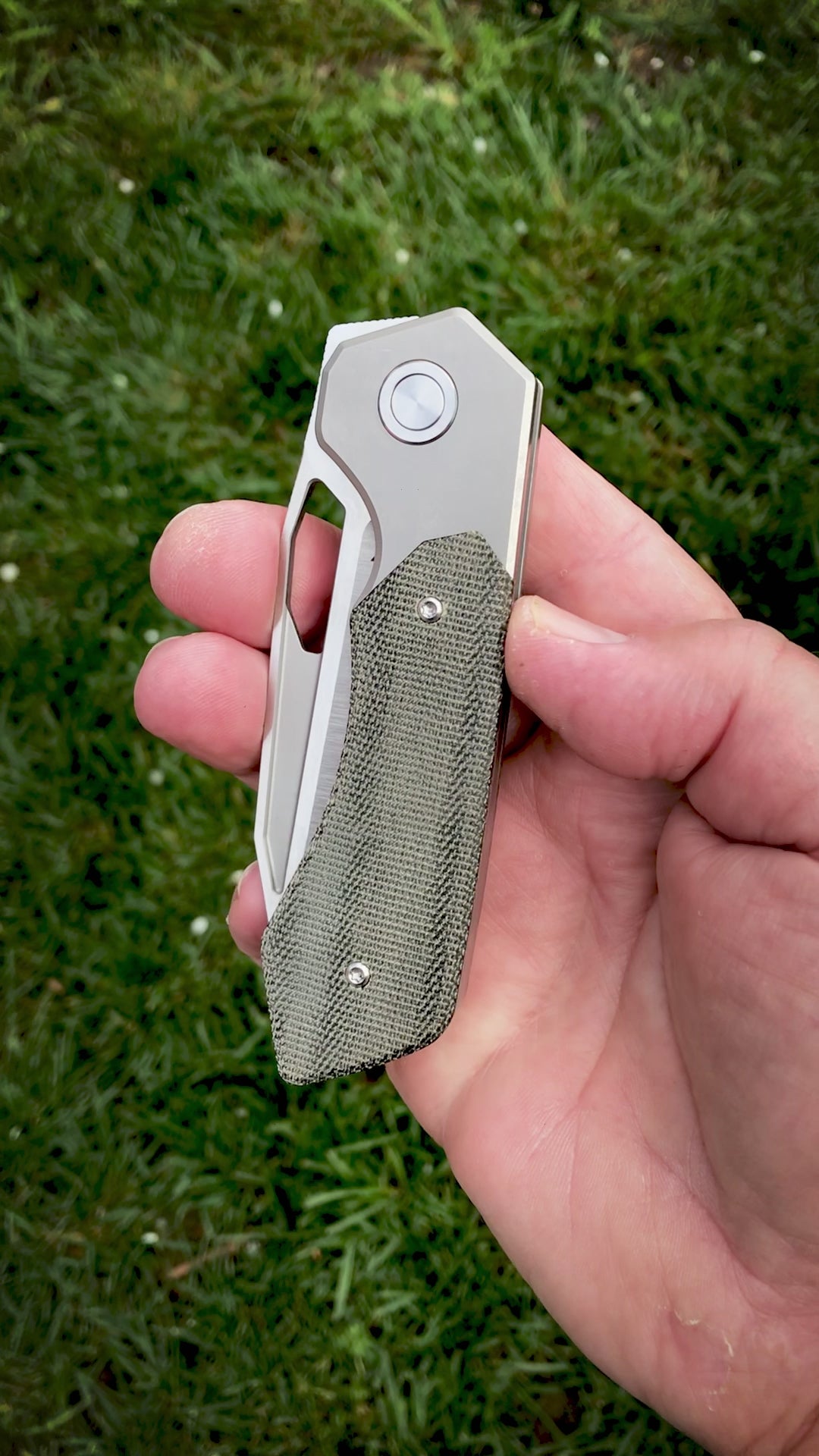 The DeVille Gold Dark Matter Satin Blade – High Grain Knives